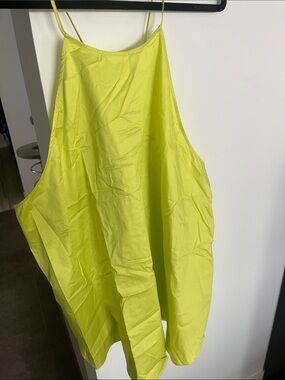 Banana Republic racer-back Tank in neon green. NWT. 100%cotton
